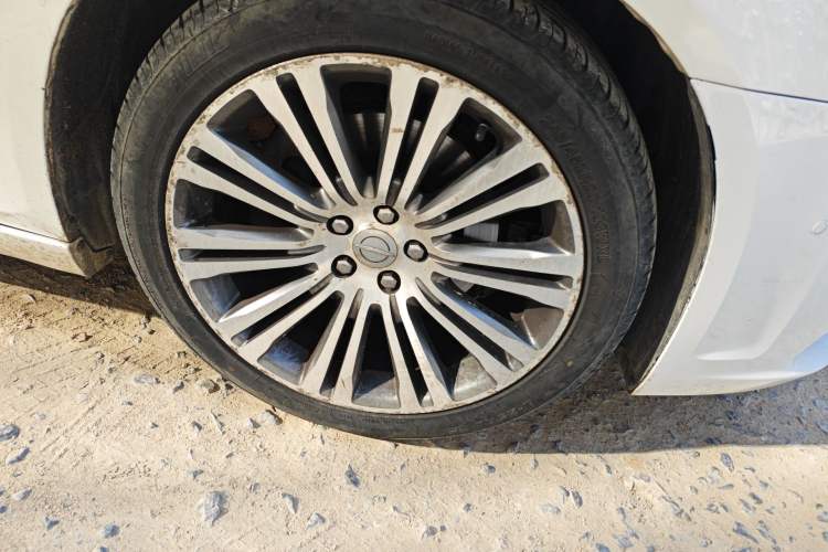 Used Chrysler 300C 2012 3.6L Luxury Edition