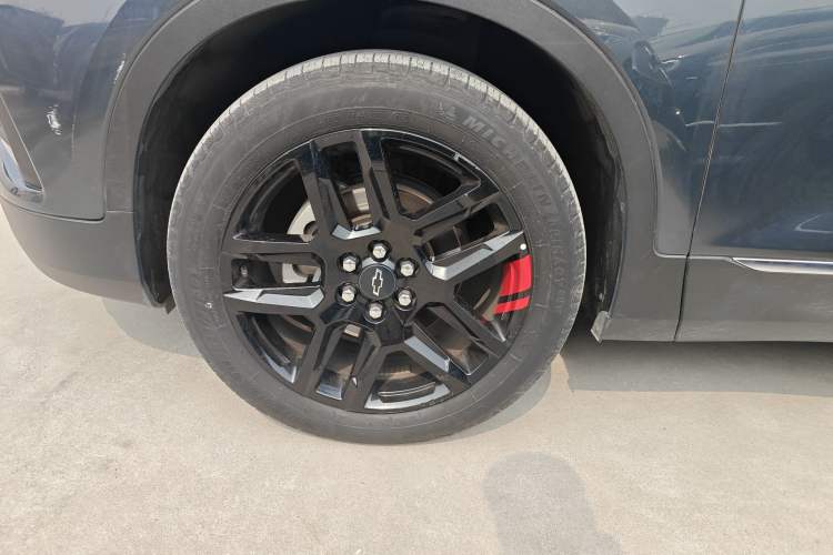Used Chevrolet Blazer 2020 Redline 650T 7-Seater Ting Edition
