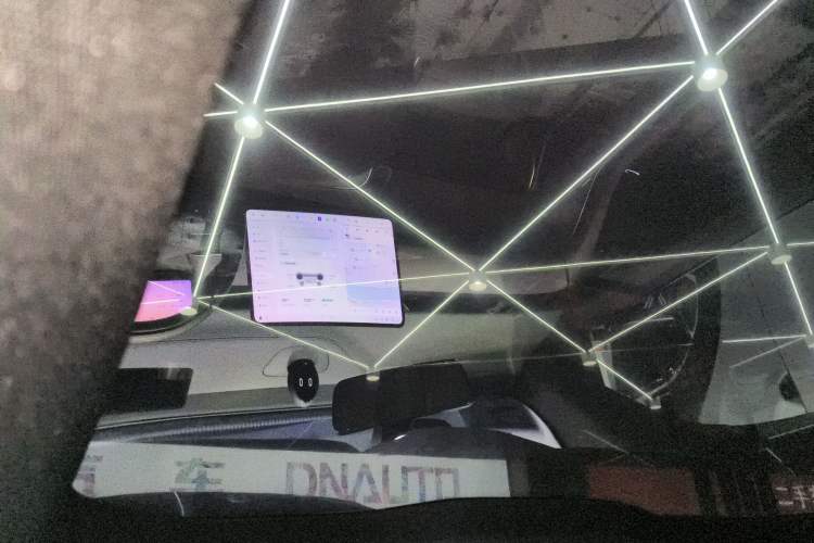 Used Nio ET5T 2025 75 kWh Touring Headliner