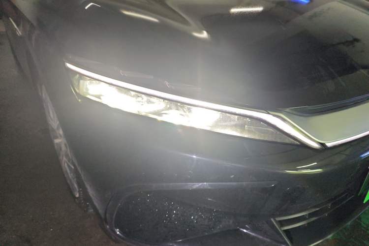 Used BYD Han 2025 DM-i 125KM Prestige Model Right Front Headlight