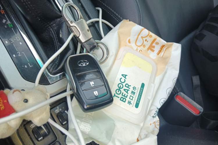 Used Toyota Prado 2015 2.7L Automatic Luxury Edition
