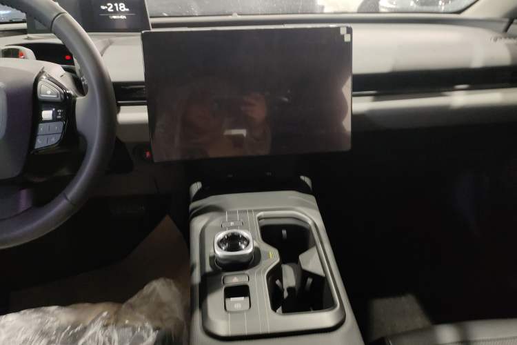 Used Toyota bZ5 2025 Model 550 PRO