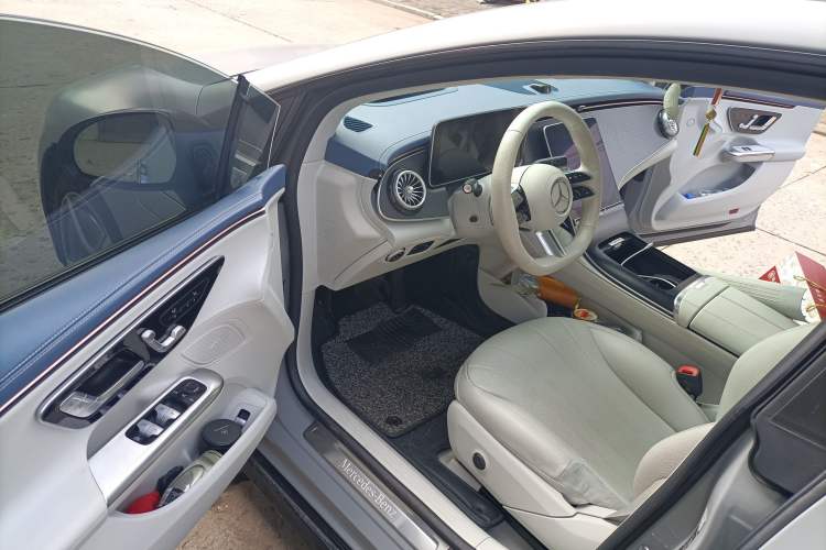 Used Mercedes-Benz EQE 2022 350 First Edition Special Version Driver Seat