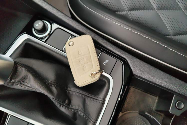 Used Volkswagen Sagitar 2024 300TSI DSG Excellence Edition Interior 1