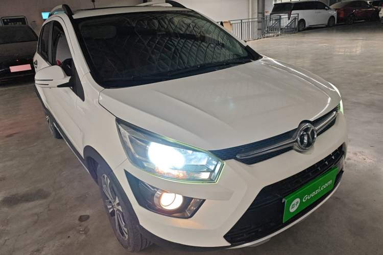 Used BAIC Senova X25 2015 1.5L Manual Elite Edition
