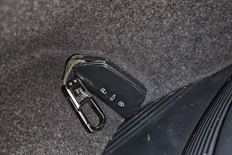 Used Volkswagen Teramont X 2024 380TSI All-Wheel Drive Longyao Edition Vehicle Key