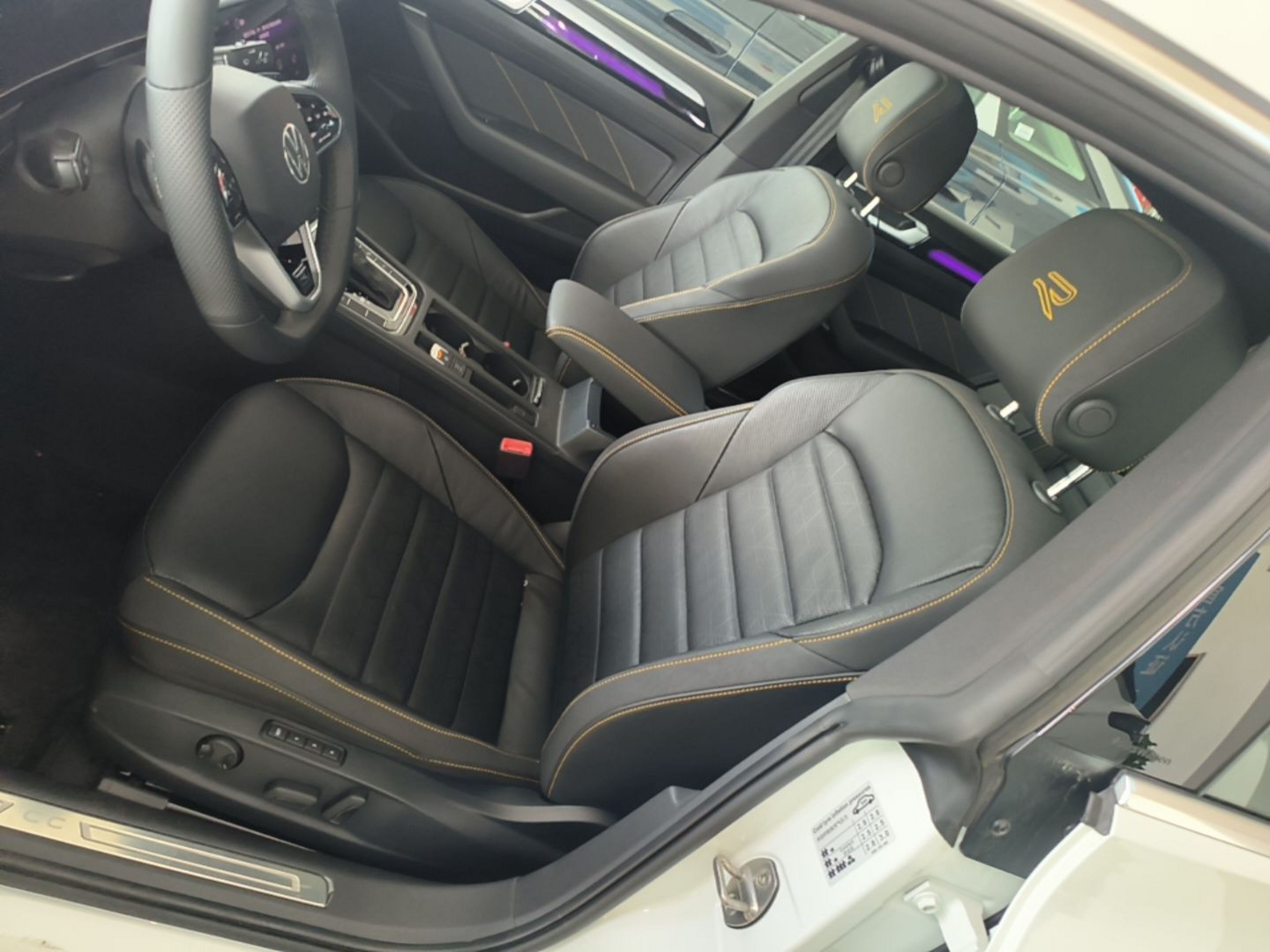 Interior delantero