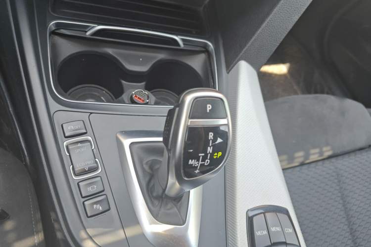 Used BMW 3 Series 2018 320i M Sport Package
