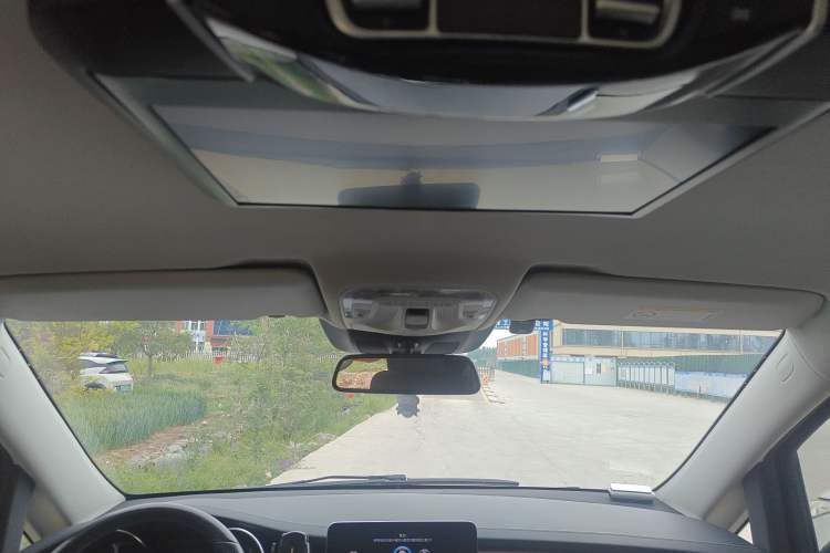 Used Mercedes-Benz V-Class 2020 V 260 L Long-wheelbase Luxury Edition Headliner