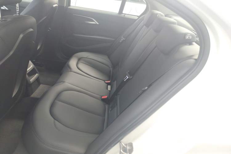 Used BMW 1 Series 2020 120i Fashion Model Left Rear Seat