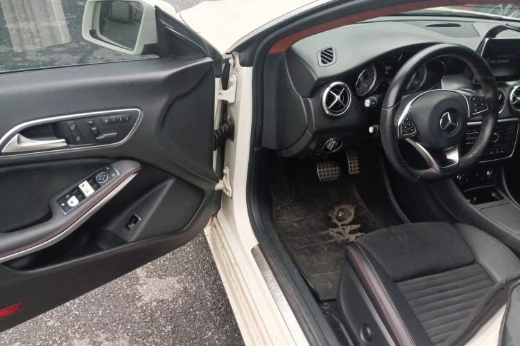 Used Mercedes-Benz CLA 2016 CLA 220 4MATIC