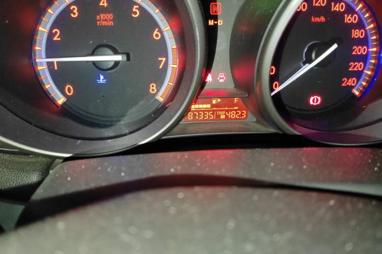 Used Mazda Mazda 3 2011 Sedan 2.0L Automatic Luxury Model
