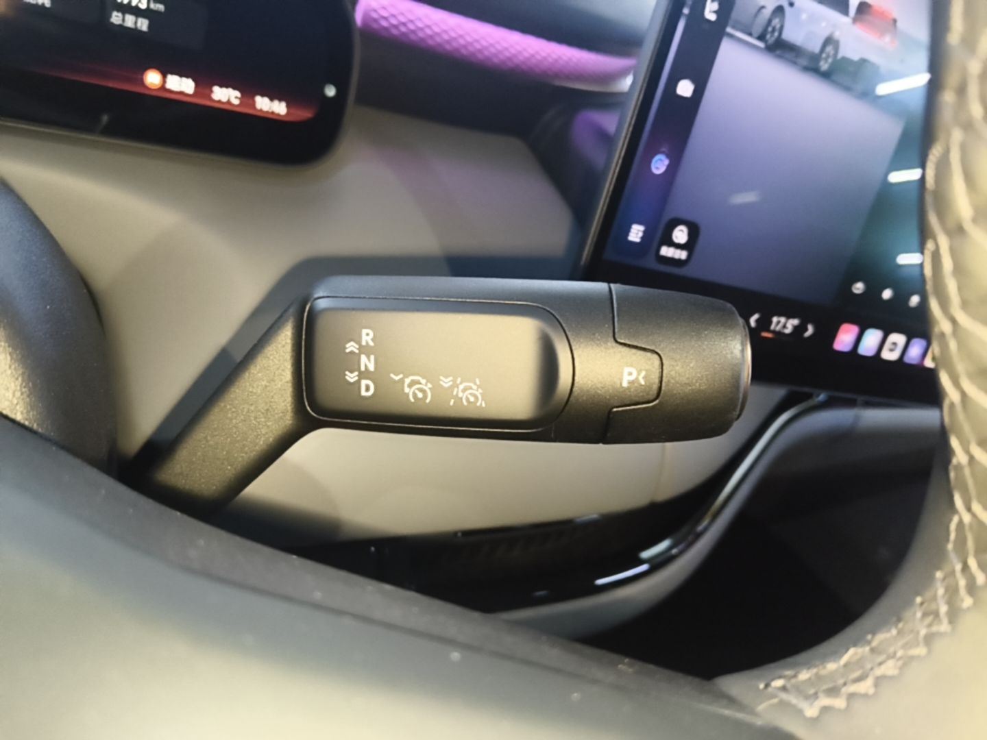 Zeekr MIX 2025 Intelligent Driving Version — снимка 16