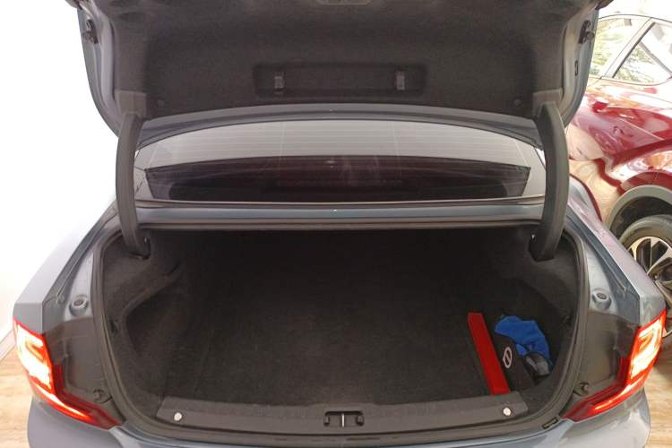 Used Volvo S90 2018 T5 Zhiyuan Edition