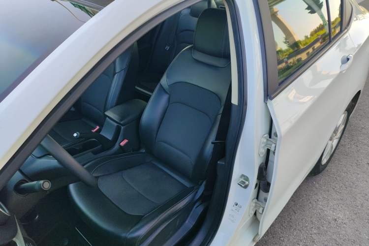 Used Chevrolet Cavalier 2016 1.5L Automatic Xinyue Edition