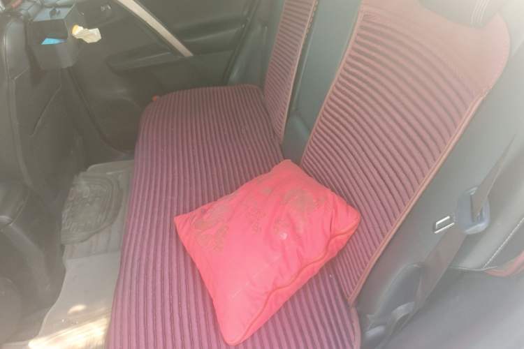 Used Toyota RAV4 2013 2.5L Automatic 4x4 Elite Edition Left Rear Seat