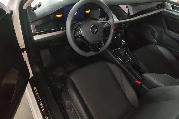 Used Volkswagen Lavida 2022 1.5L Automatic Comfort Edition Driver Seat