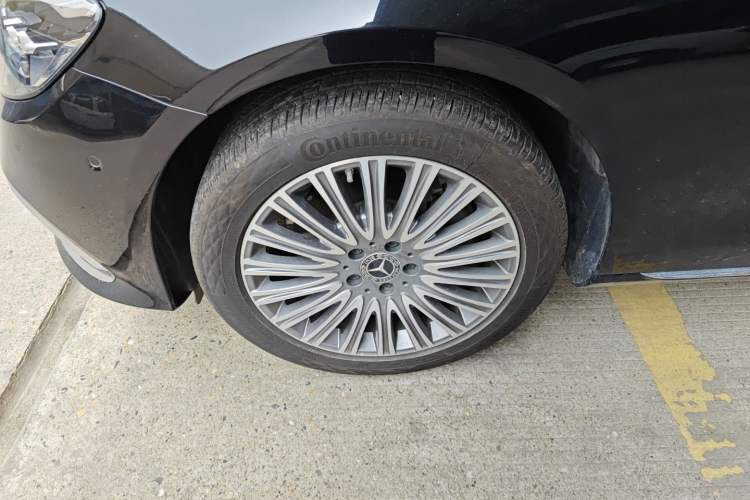 Used Mercedes-Benz E-Class 2021 Facelift E 300 L Stylish Edition
