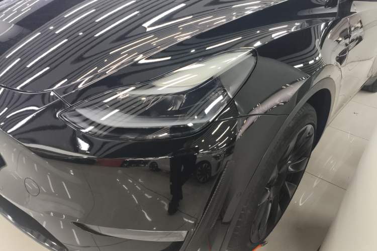 Used Tesla Model Y 2021 Long-Range All-Wheel-Drive Version 3D7