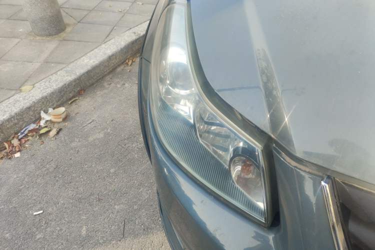 Used Suzuki SX4 2011 Revised Version 1.6L Automatic Sport Edition
