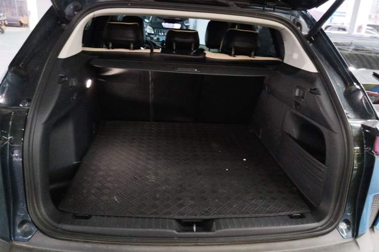 Used Mazda CX-50 2023 2.5L HEV Four-Wheel Drive Prestige Version
