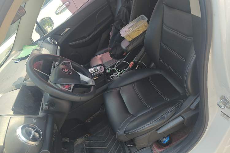 Used BYD Yuan New Energy 2019 EV535 Smart Connect Trendsetting Model
