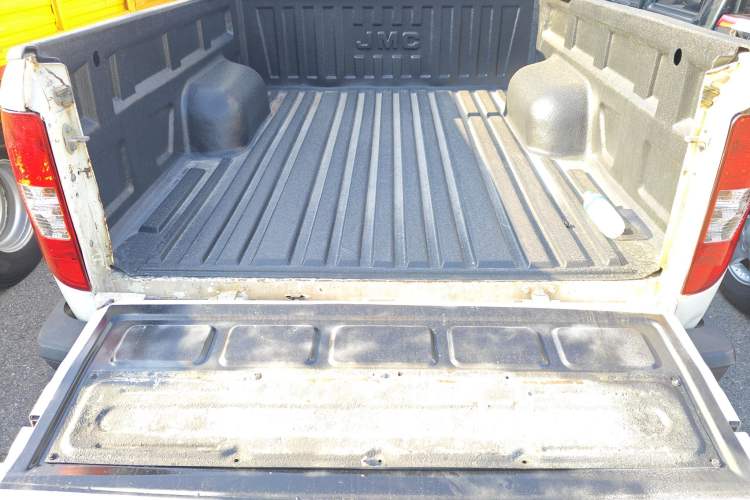 Used JMC Baodian 2022 2.5T Diesel 4x4 Prestige Edition Long Wheelbase JX4D25A6L