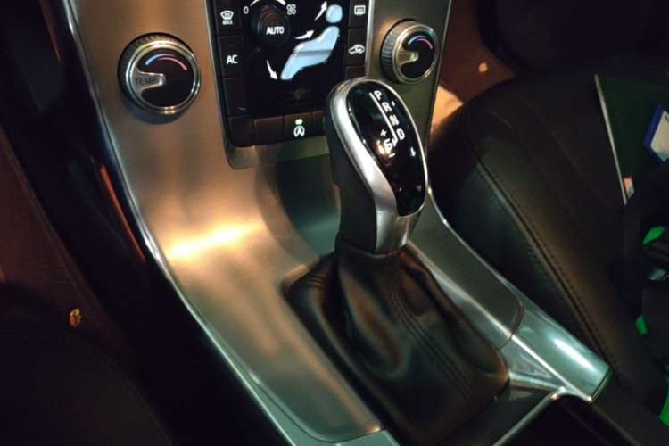 Used Volvo S60 2017 S60L T3 Smart Upgrade Edition
