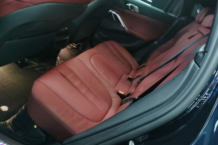 Used BMW X6 2021 xDrive40i M Sport Package
