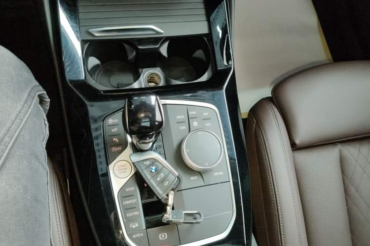 Used BMW X3 2022 Second Facelift xDrive30i Leading Edition M Night Sky Package
