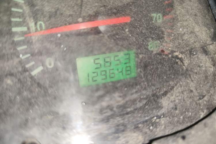 Used Jinbei Hiace 2011 2.0L 5th Generation Xiangyun Comfort Version 4G20D4B