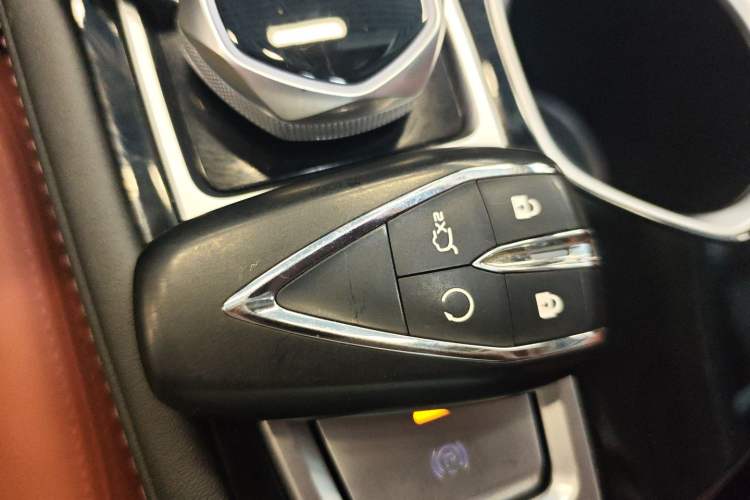 Used CHANGAN Eado 2023 Changan Edition PLUS Blue Whale NE 1.4T GDI DCT Prestige Version
