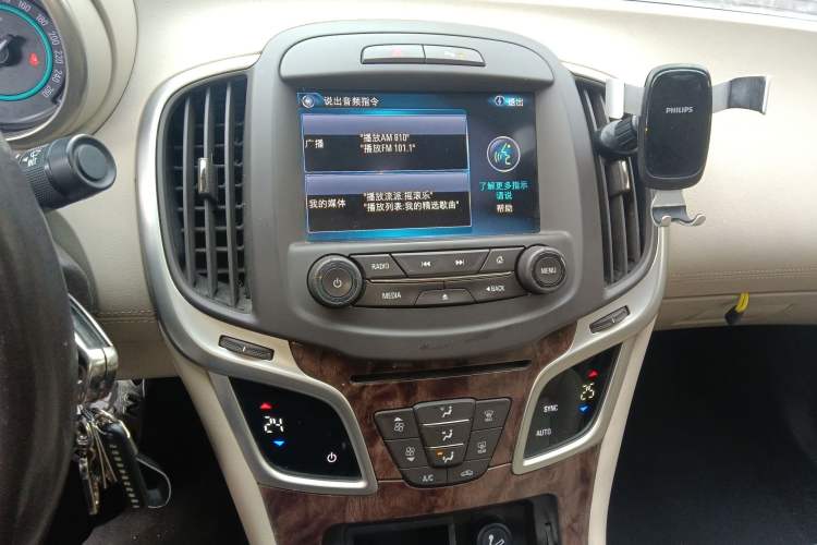 Used Buick LaCrosse 2013 2.4L SIDI Leading Comfort Version
