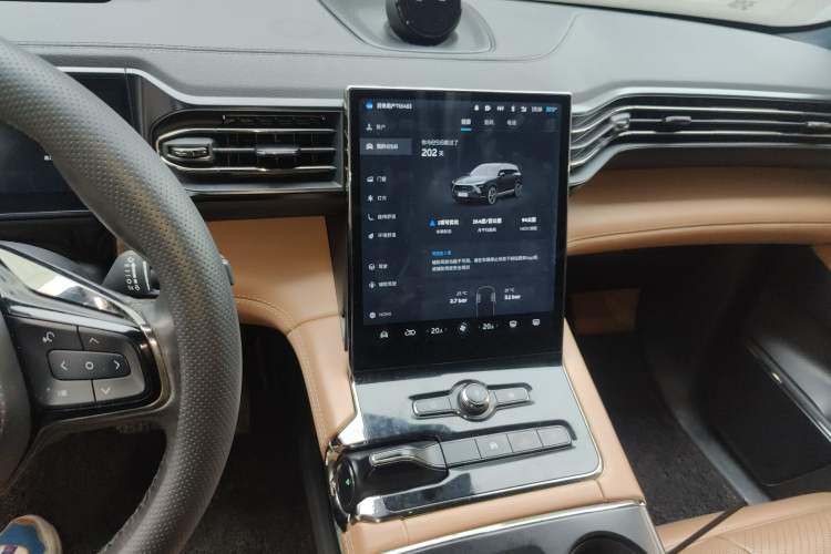 Used Nio ES8 2020 450 km Range 6-Seater Version Audio And AC Panel