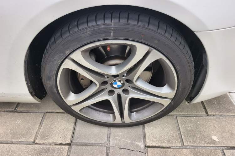 Used BMW 6 Series 2016 640i Gran Coupe Right Front Wheel Hub