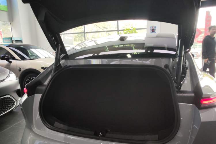 Used Nio ET5 2022 75 kWh