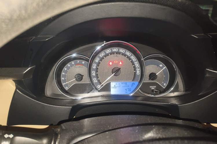 Used Toyota Corolla 2014 1.6L CVT GL Instrument Cluster