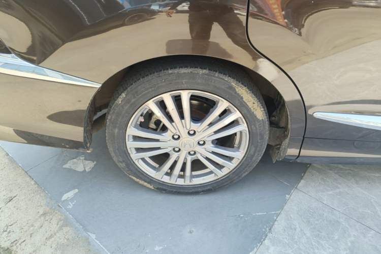 Used Honda Elysion 2016 2.4L Style Edition
