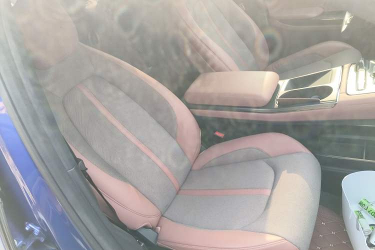 Used Nio EC6 2020 465 km Sport Edition