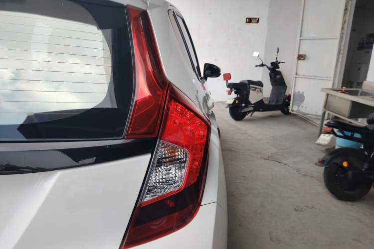 Used Honda Fit 2018 1.5L CVT Comfort Version