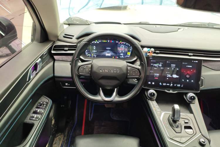 Used Lynk & Co 05 2020 2.0TD Two-Wheel Drive Shine Halo