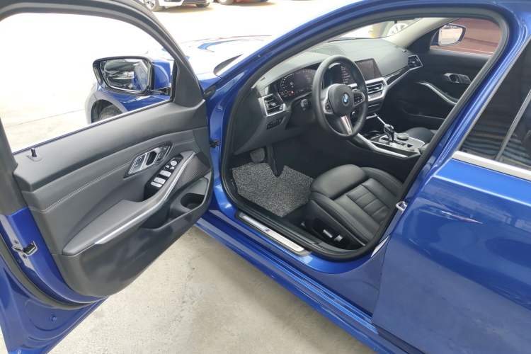 Used BMW 3 Series 2020 325Li M Sport Package Driver Seat