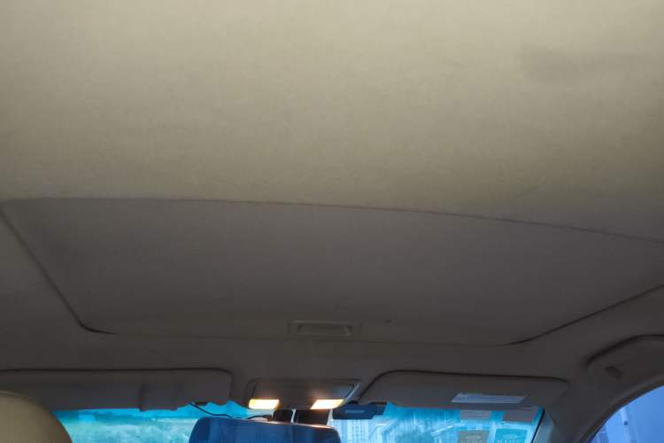 Used Honda Accord 2012 2.4L SE Headliner