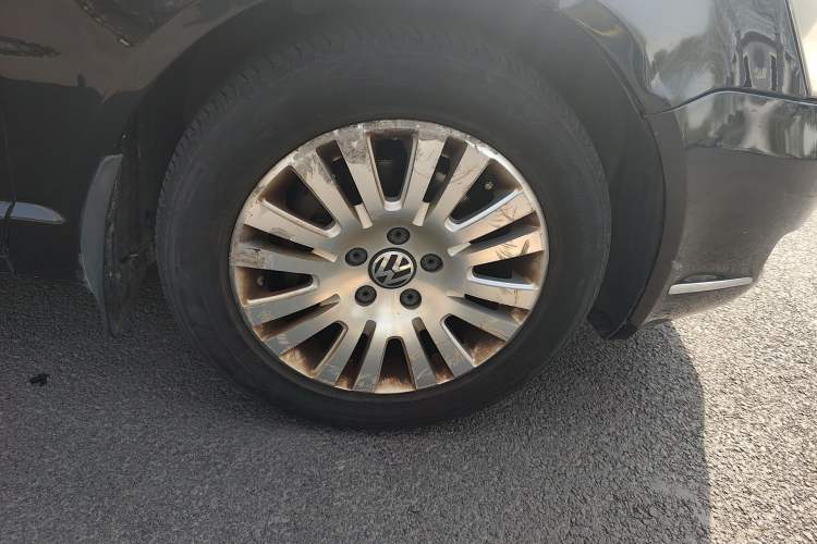 Used Volkswagen Passat 2009 1.8T Automatic Zunjie Model Right Front Wheel Hub
