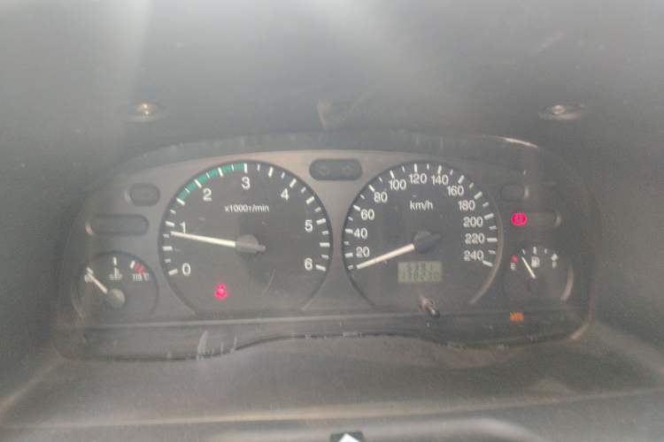 Used Ford Classic Transit 2013 2.8T Diesel Logistics Model with Short Wheelbase and Mid-Roof JX493ZLQ4