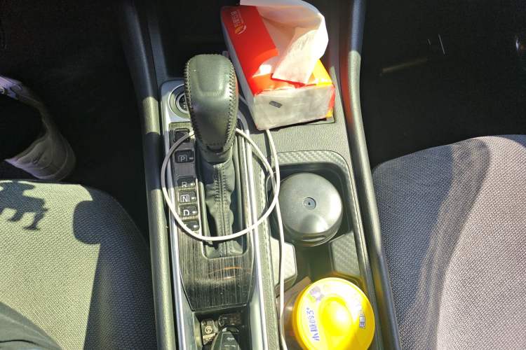 Used Nissan Sylphy 2020 Revised 1.6L XL CVT Enjoyment Edition Gear Lever