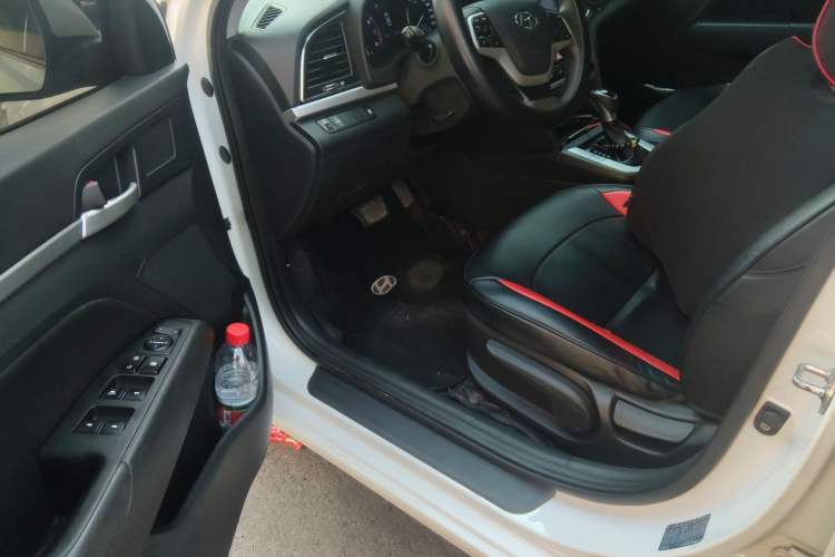 Used Hyundai Elantra (6th Generation / Lingdong) 2016 1.6L Automatic ZhiXuan – Elite Version