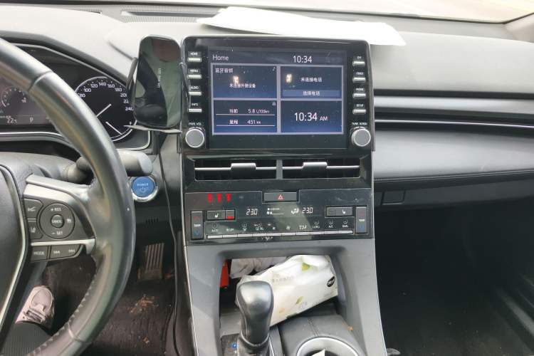 Used Toyota Avalon 2019 Dual-Engine 2.5L XLE Prestige Version China VI Standard Audio And AC Panel