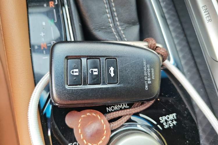 Used Lexus GS 2016 200t F SPORT Vehicle Key