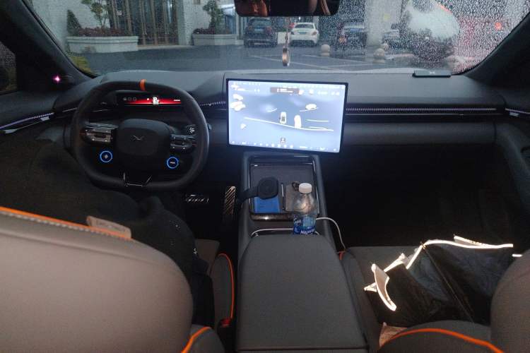 Used XPeng P7 2025 Model—750 All-Wheel-Drive Pengyi Ultra